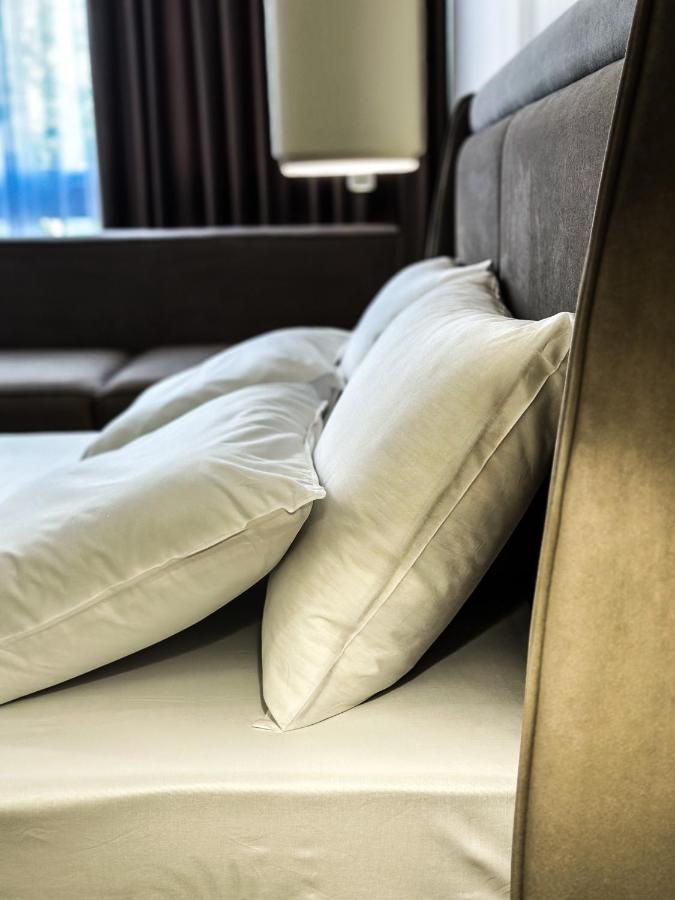 Alexander Rooms Дуррес Экстерьер фото
