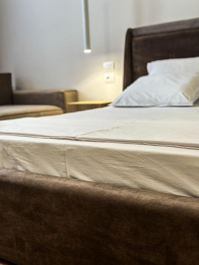 Alexander Rooms Дуррес Экстерьер фото