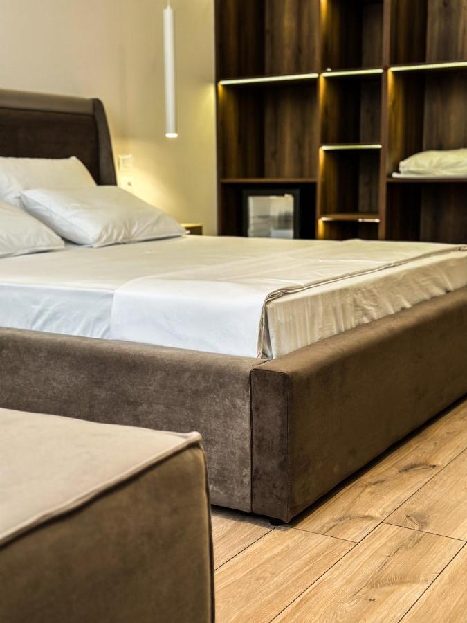 Alexander Rooms Дуррес Экстерьер фото